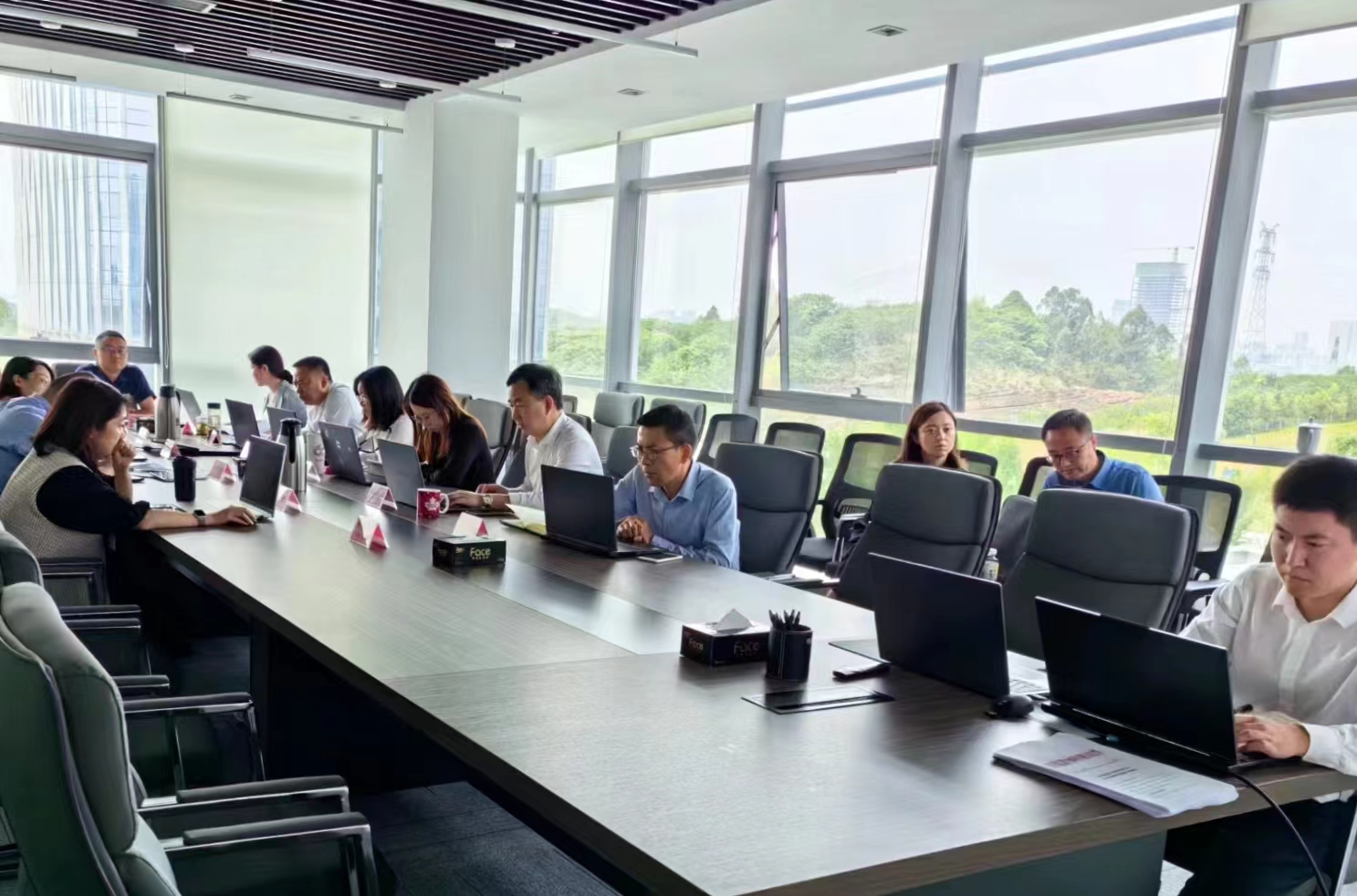 集团召开2024年一季度谋划剖析会