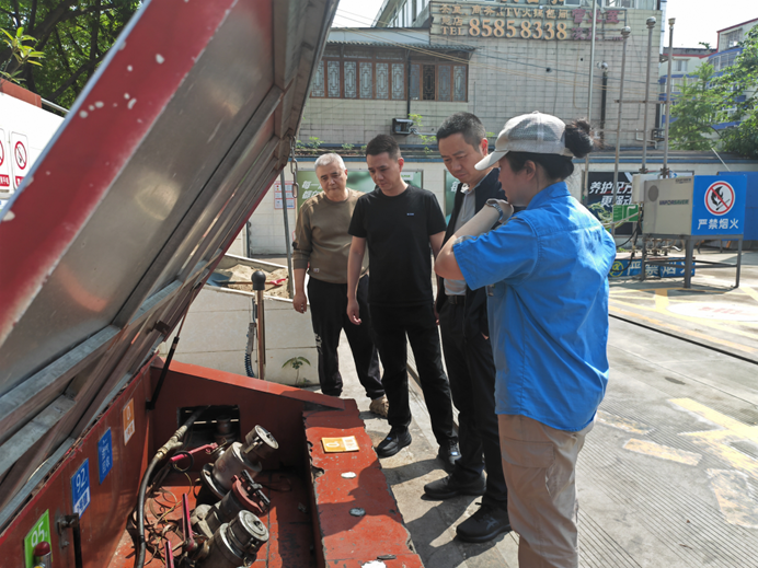 孙先勇到成都片区开展五一节前清静检查