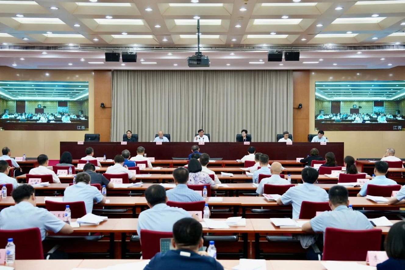 农业农村部召开天下种业振兴推进会